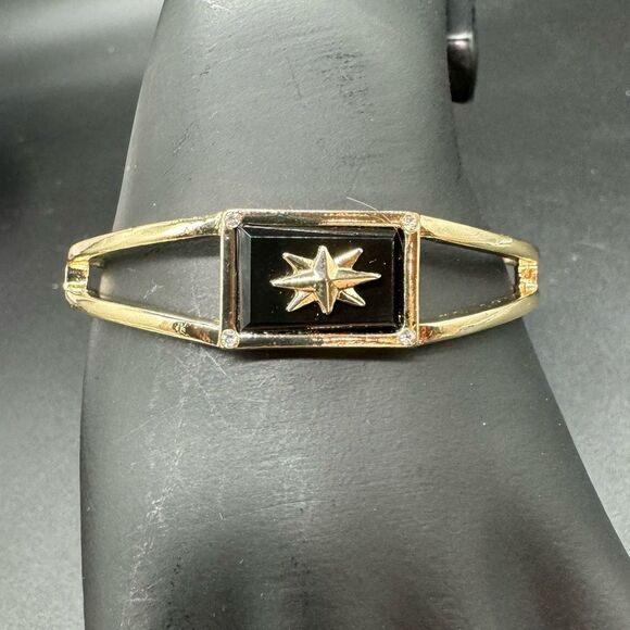 Rachel Roy Beautiful Gold Tone With Black Stone Cuff Bracelet - Picture 5 of 6